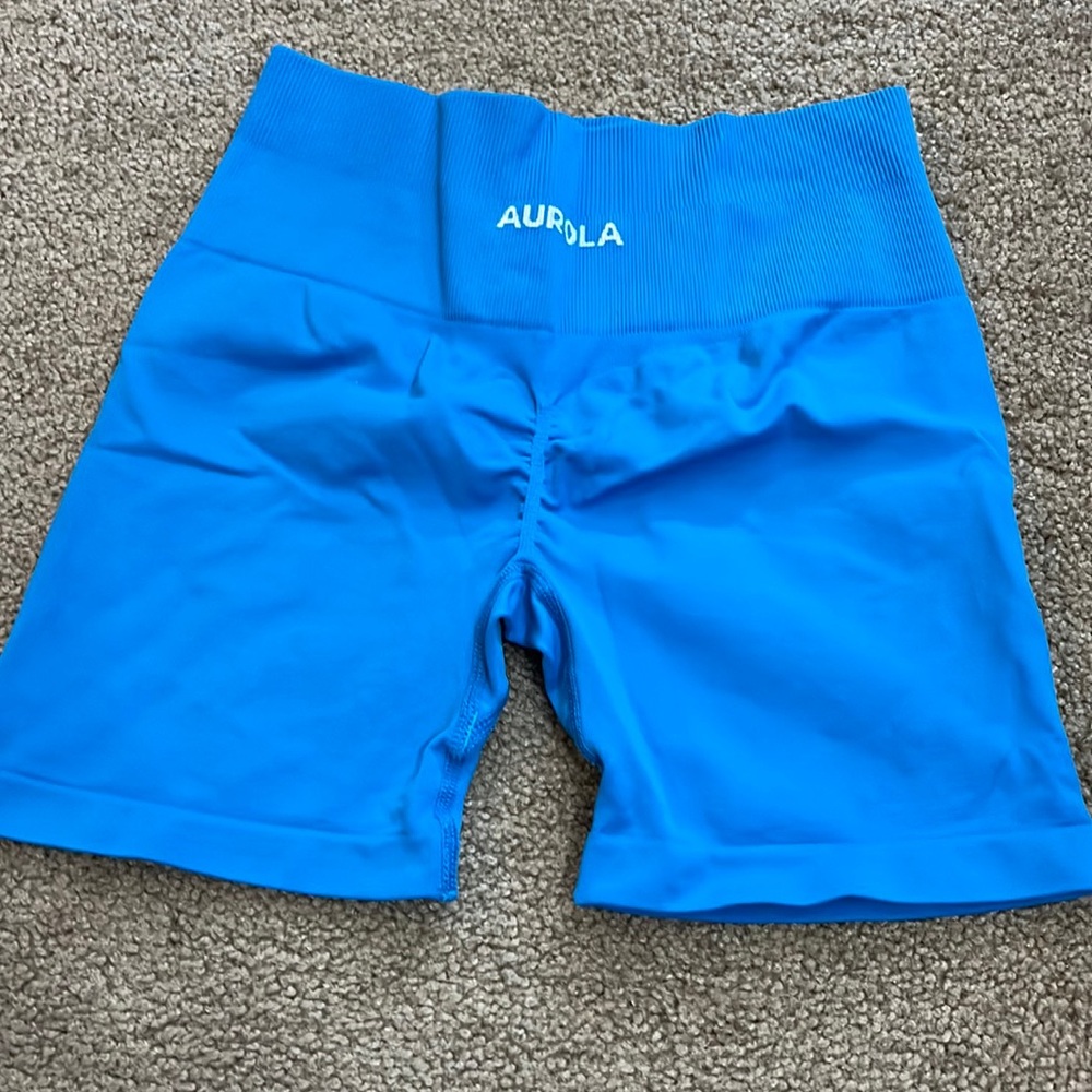 Aurola gym shorts